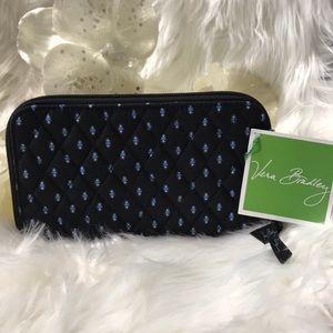 VERA BRADLEY WALLET